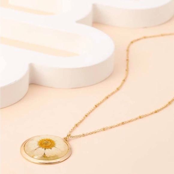 Darling Daisy Genuine Pressed Preserved Dried Gold Flower Floral Summer Necklace - Picture 13 of 16